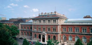 „Adriana Czernin: Fragment“ / MAK Wien