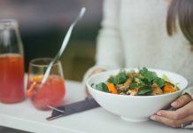 Bauchladen – internationale Köstlichkeiten für das feinste Bauchgefühl / Salzburg