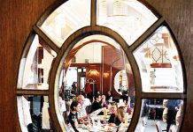 Bazar – 120 Jahre Kaffeehaustradition / Salzburg