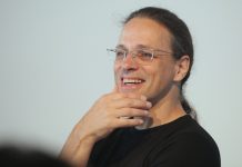 „Künstler_innen als Katalysator_innen für Innovation“ / Gerfried Stocker