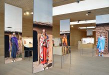 Maasai Baumeisterinnen aus Ololosokwan