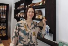 Andrea Lunzer grocery by weight