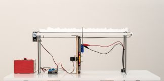 Reinhard Gupfinger, Julie Hayward