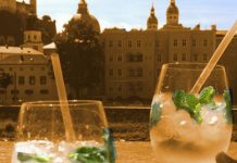 Monkeys Cafe.Bar / Salzburg