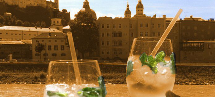 Monkeys Cafe.Bar / Salzburg