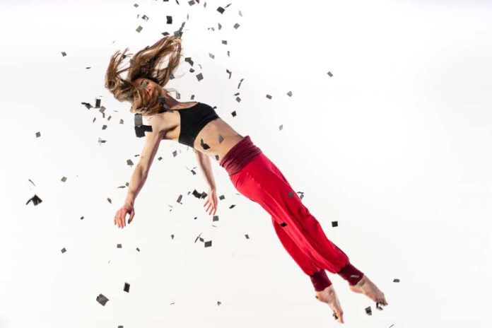 James Wilton Dance, Foto Steve Tanner