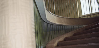 „Grid Marrisonie: Marienheim Fotografien | Installationen“ / Vorarlberg Museum