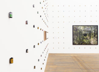 „Mladen Bizumic / Sophie Thun: Interiors of Photography“ / Camera Austria, Graz