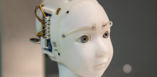 „Ars Electronica Festival: Out of the Box – Die Midlife-Crisis der Digitalen Revolution“ / POSTCITY Linz