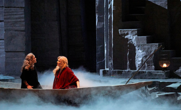 01_Die_Frau_ohne_Schatten_120532_HERLITZIUS_NYLUND-(c)-Wiener-Staatsoper-_-Michael-Poehn Credits: (c) Wiener Staatsoper / Michael Pöhn