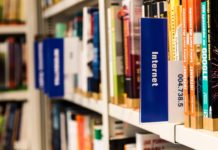 Bookstores with online shipping in Graz/Steiermark