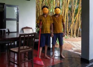 Claudia Larcher „face 2 face“ / Neue Galerie Studio Graz