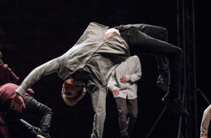 Young Sharks „Hidden in plain sight“ / Szene Salzburg