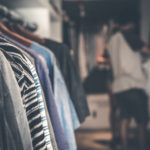 Kleider Tauschen : shallow-focus-photography-of-clothes-994517