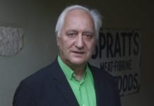 Smart Cities und kollektive Intelligenz: Interview mit dem Publizisten, Autor und Stadtforscher Charles Landry