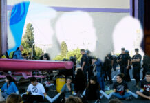 Oliver Ressler „Barricading the Ice Sheets” / Camera Austria, Graz