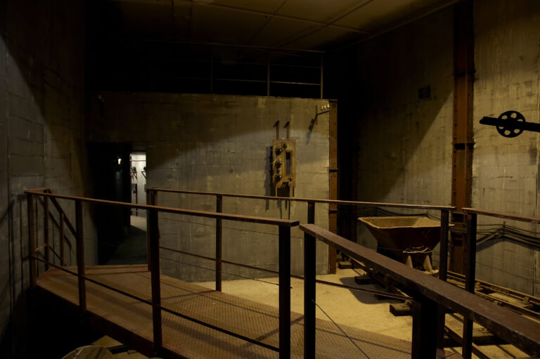 Robert Kuśmirowski: DUSTribute / Kunstraum Dornbirn, Vorarlberg