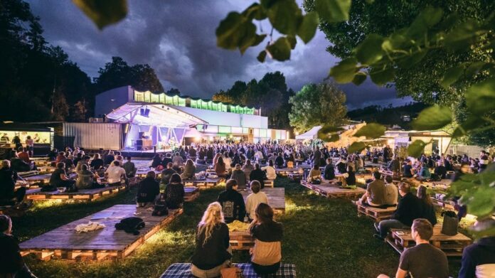 Poobar Festival - Nischenprogramm und Pop mit Gartenstimmung © Matthias Rhomberg, Eva Sutter, Matthias Dietrich / Poolbar Festival