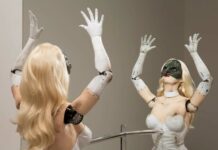 Jordan Wolfson / Kunsthaus Bregenz, Vorarlberg