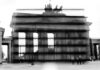 Asymmetry of Vision – Kurt Buchwald / Francisco Carolinum Linz Kurt Buchwald, Das Tor, Aus der Serie End of History,Berlin, 1994 Foto: ©-Kurt-Buchwald