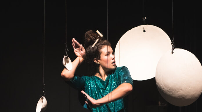 BimBam – Internationales Theaterfestival für (Kleinst)kinder / Toihaus Theater, Salzburg „Ton in Ton“, Anna Bárbara Bonatto © Ela Grieshaber /Toihaus Theater Salzburg