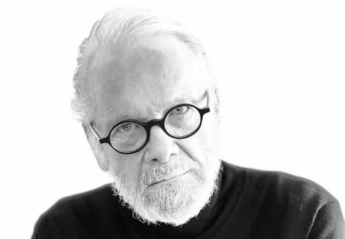 Gerhard Roth war nicht nur Schriftsteller, sondern auch Stadterforscher und Fotograf. © Senta Roth Gerhard Roth war nicht nur Schriftsteller, sondern auch Stadterforscher und Fotograf. © Senta Roth