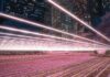 /IMAGINE: A Journey into The New Virtual / Museum of Applied Arts, Vienna Der futuristischer Entwurf einer Megastadt im Jahr 2050, in der die gesamte Erdbevölkerung – 10 Milliarden Menschen – lebt. Filmstill aus "Planet City" (2020) von Architekt und Regisseur Liam Young.