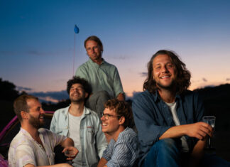 Bubbledays 2023 / Linzer Hafen, Linz Bands wie IL CIVETTO sorgen für den idealen Sundowner-Sound für den URBAN BEACH / © Linz Ag Bubbledays