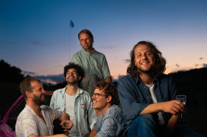 Bands wie IL CIVETTO sorgen für den idealen Sundowner-Sound für den URBAN BEACH / © Linz Ag Bubbledays Bands wie IL CIVETTO sorgen für den idealen Sundowner-Sound für den URBAN BEACH / © Linz Ag Bubbledays