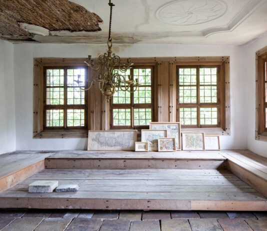 Plamen Dejanoff – Heritage Project / Kunsthaus Graz, Steiermark Plamen Dejanoff, Foundation Requirements (Collaborations), 2015, © Plamen Dejanoff & Wolfgang Thaler, Foto: Wolfgang Thaler, Courtesy Layr Wien