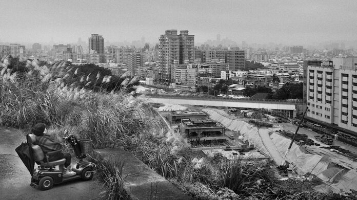 Chen Chieh-Jen, Videostill: Realm of Reverberations, 2014, © Chen Chieh-jen Studio Chen Chieh-Jen, Videostill: Realm of Reverberations, 2014, © Chen Chieh-jen Studio