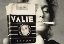 VALIE EXPORT – Retrospective / Albertina, Vienna VALIE EXPORT: VALIE EXPORT – SMART EXPORT, Selbstportrait, 1970, Foto: © Gertraud Wolfschwenger, Bildrecht, Wien 2023 / Albertina