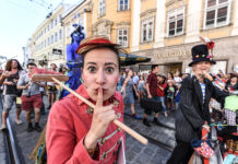 Pflasterspektakel 2023, various locations, Linz Das Pflasterspektakel verwandelt die Linzer Innenstadt in eine große Freiluftbühne. Foto: © Stadt Linz / Dworschak