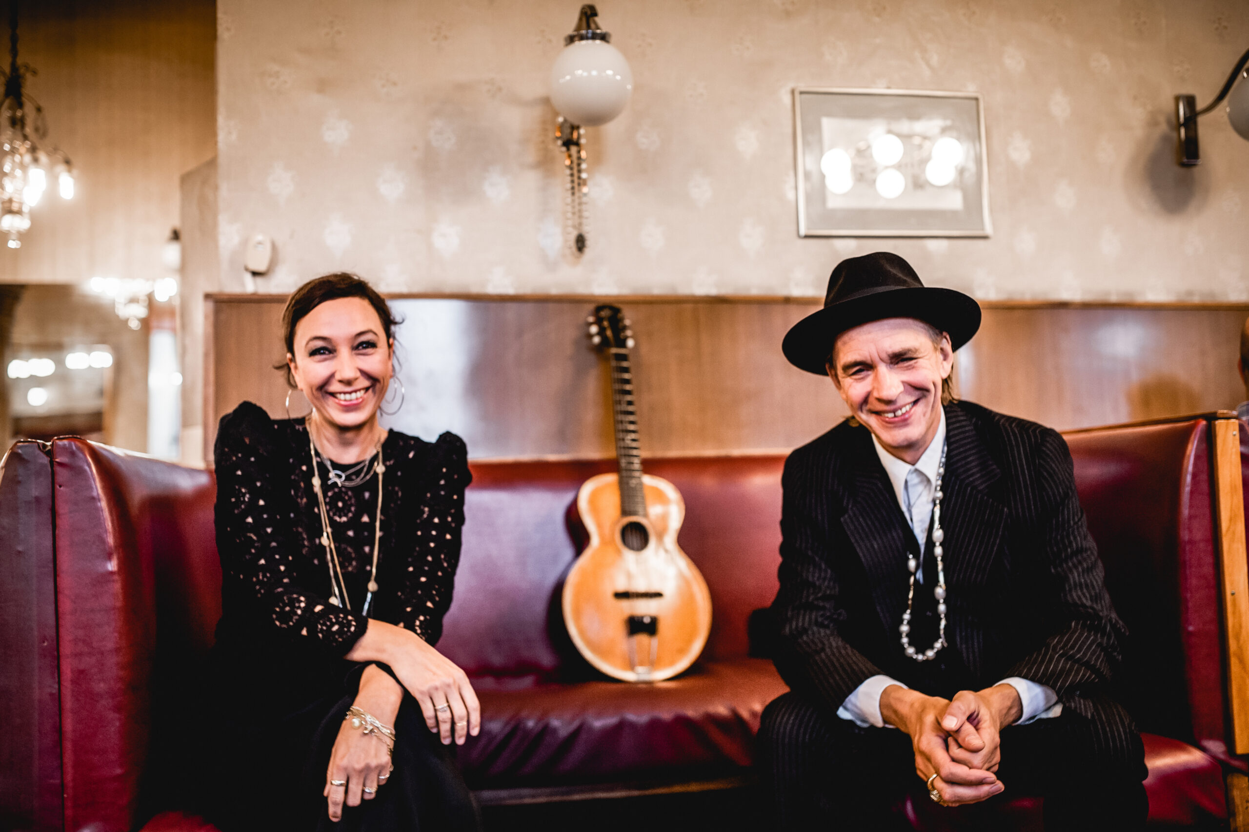 Ursula Strauss und Ernst Molden spielen Lieder aus den Alben "Wüdnis" und "Oame Söö", Foto © Daniela Matejschek