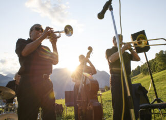 Montafoner Resonanzen 2023 / Montafon, Vorarlberg In der eindrücklichen Hochgebirgslandschaft des Montafon wird ausgiebig gejammt und gejazzt. Foto © Patrick Säly