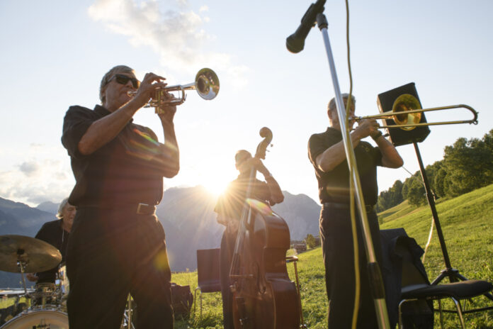 There is plenty of jamming and jazzing in the impressive high mountain landscape of the Montafon. Photo © Patrick Säly
