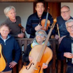 ANIADA A Noar and the Friulian trio ALTRIOH bring violin, flute, accordion, mandolin, bagpipes and many other instruments with them. Photo © Marilina Mariscutti