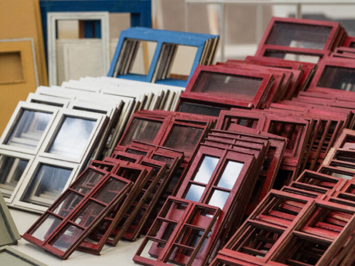 Refuse, Reduce, Re-use, Recycle, Rot / vai Vorarlberger Architektur Institut