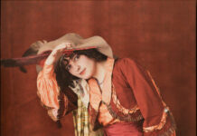 AUTOCHROME – Faszination Farbe: Ein Blick in die Pionierzeit der Farbfotografie / Francisco Carolinum Linz