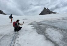 Signal vom Dachstein / Schloss Trautenfels, Steiermark
