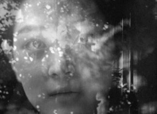 Reading Time – Fotografien und Bewegtbilder von Donata Wenders / Leica Galerie, Salzburg