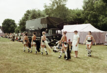 Plötzlich in Pracht beginnen. Rose English: Performance, Präsenz, Spektakel / Museum der Moderne Salzburg, Mönchsberg, Salzburg