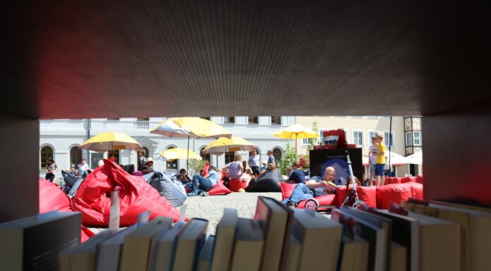 StadtLesenTour 2024 / various locations, Österreich