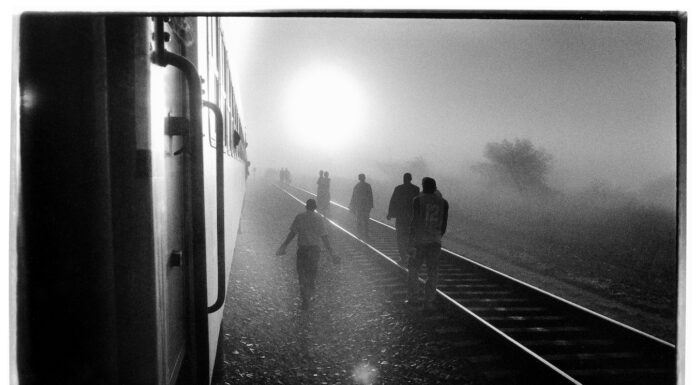 Der Moment macht das Bild / Leica Galerie, Salzburg