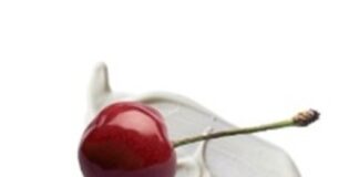 »CREAM« timeless and contemporary objects of desire, art, wine creative food / REAKTOR Wien