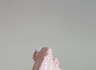 ERWIN WURM – Bad People / Gmundner Keramik, Gmunden, Oberösterreich