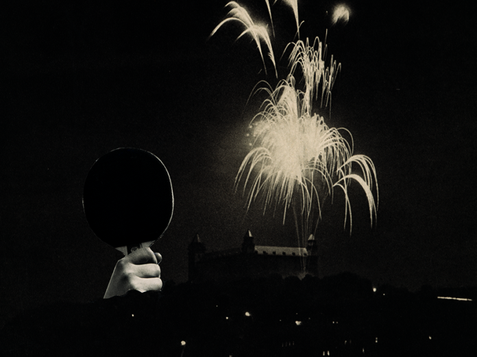 Julius Koller, Ping-Pong Monument (Project) 3 U.F.O. (Detail), 1971, Fotomontage, © Sammlung Generali Foundation – Dauerleihgabe am Museum der Moderne Salzburg; Bildrecht, Wien 2025