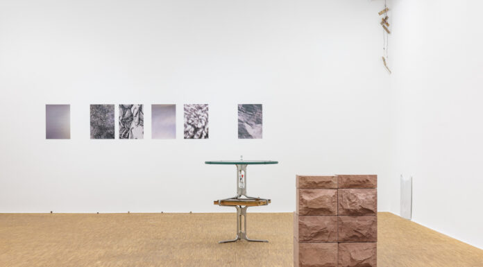 Vakuum. Jahresausstellung 2025/26 / Salzburger Kunstverein, Salzburg