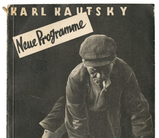 Book cover! – Photo montages in the political struggle of the 1930s in Austria / FOTOHOF, Salzburg