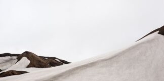 KATJA HASENÖHRL & LORENA SENDIC SILVERA | Im Licht des Nordens / Bildraum 01, Wien